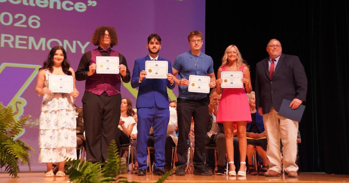 WREC Awards Scholarships at Hernando High School | Withlacoochee River ...