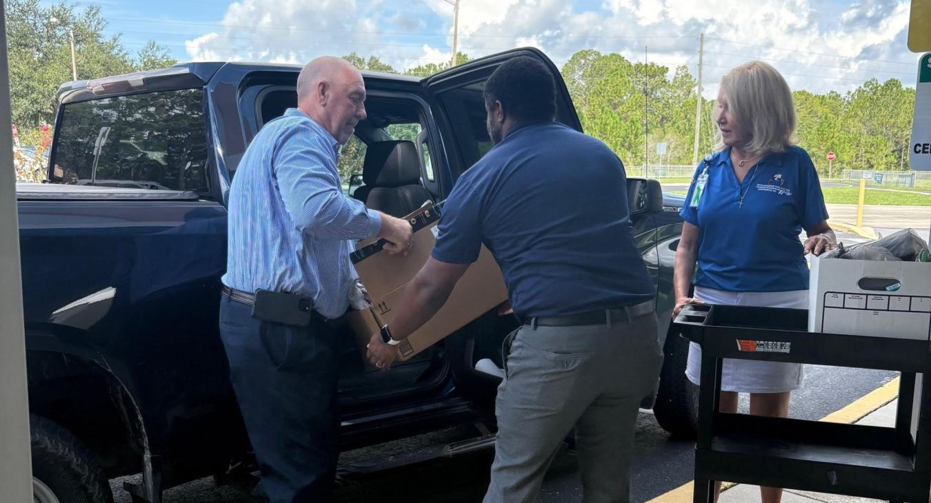 WREC Delivers School Supplies to Quail Hollow Elementary School
