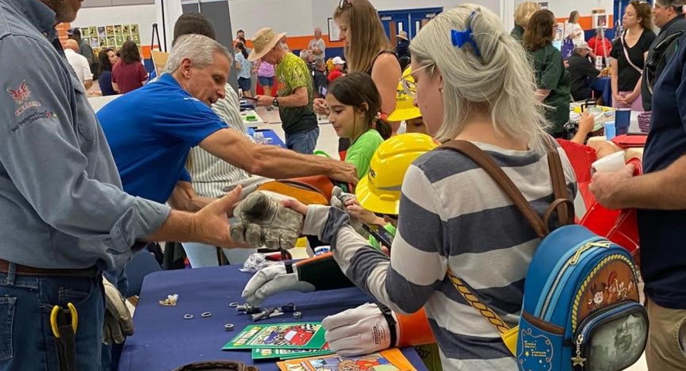 WREC Participates in Hernando County Hurricane Expo