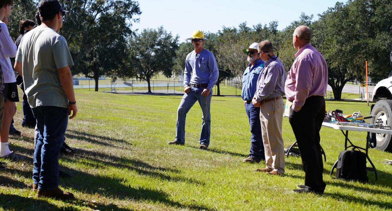 WREC Participates in Pasco High School Teach-In