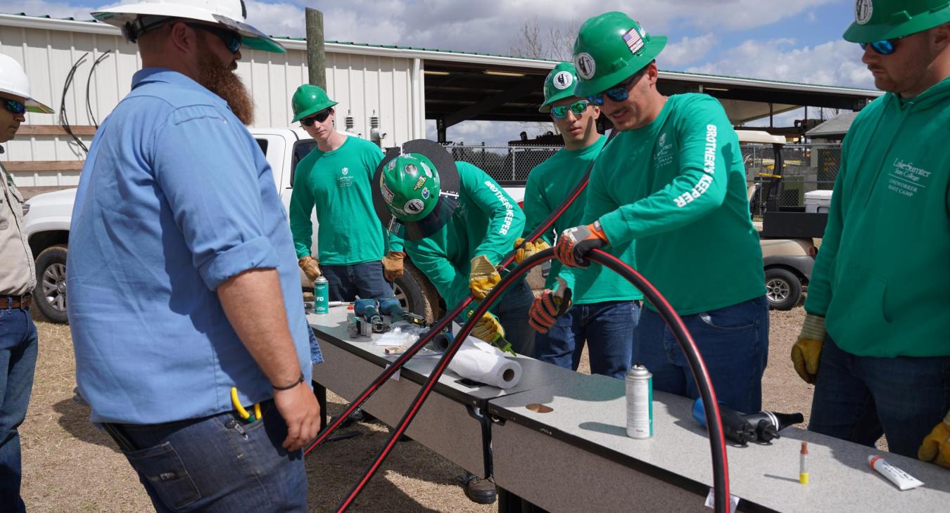 WREC Linemen Instruct at Lake Sumter State College