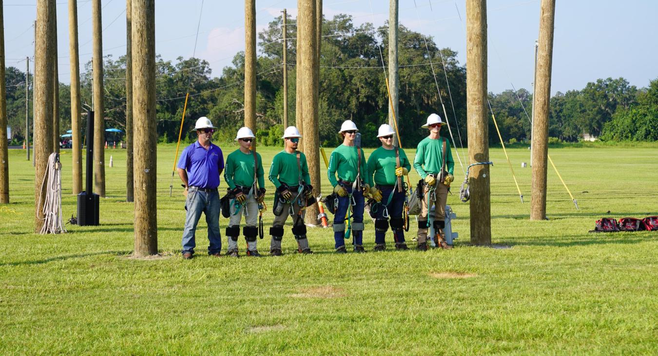 Linemen Graduates