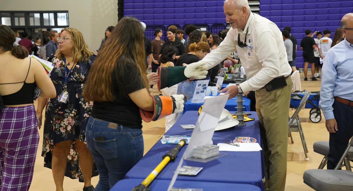 WREC Participates in Career Fair at River Ridge High School
