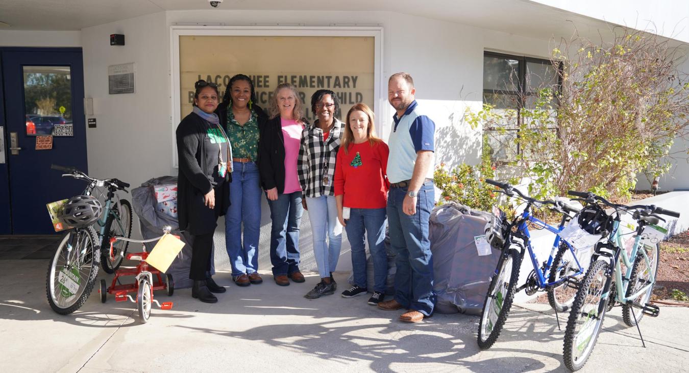 WREC Delivers Angel Tree Program Gifts