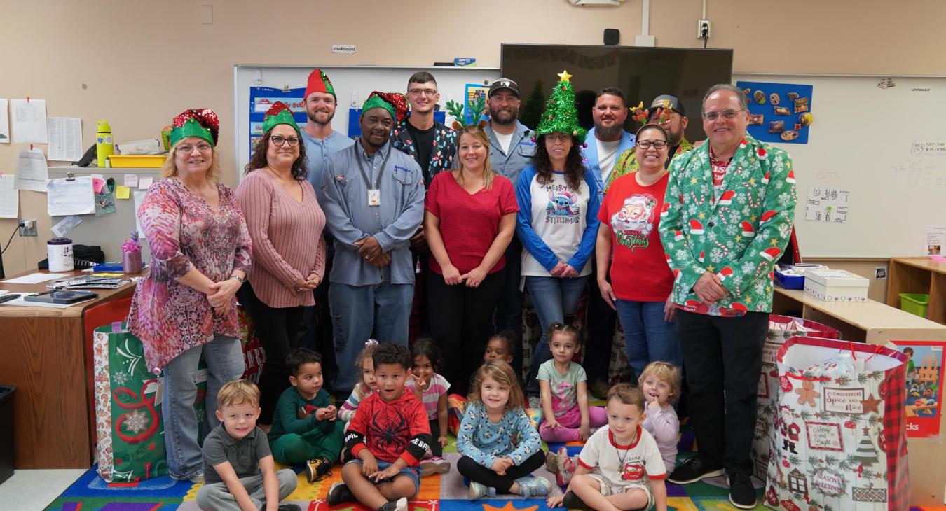 WREC Brings Holiday Cheer to Fox Hollow Elementary