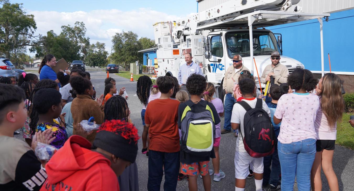 WREC attends Boys and Girls Club event