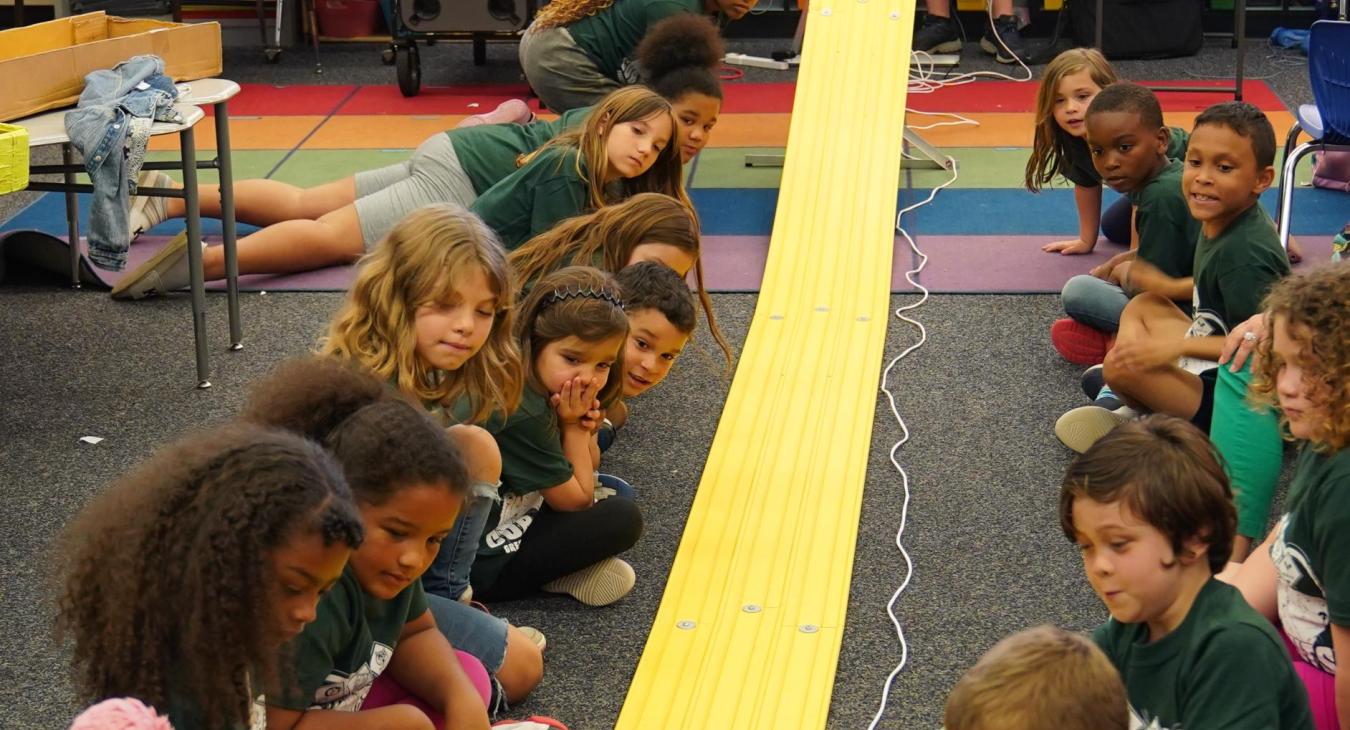 WREC Sponsors ScoutReach at Fox Hollow Elementary School