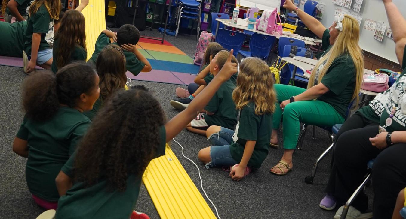 WREC Sponsors ScoutReach at Fox Hollow Elementary School