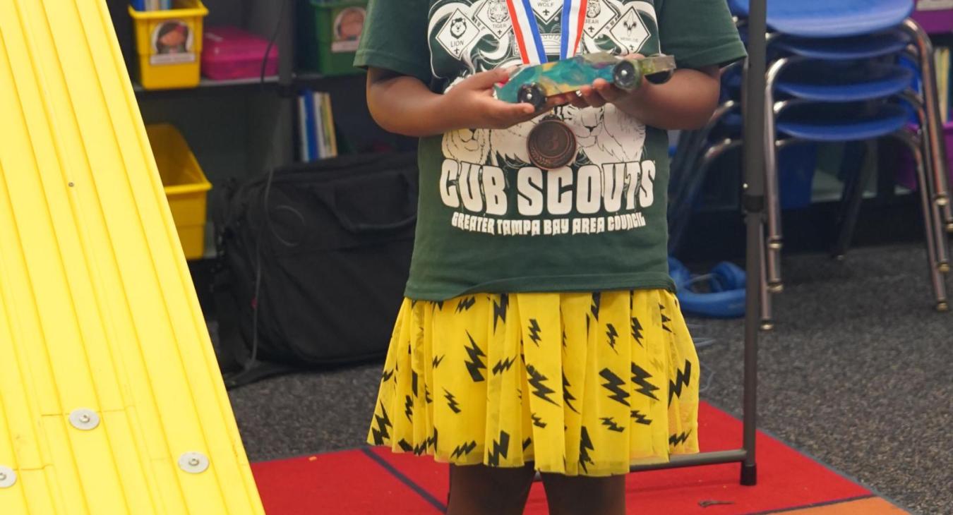 WREC Sponsors ScoutReach at Fox Hollow Elementary School