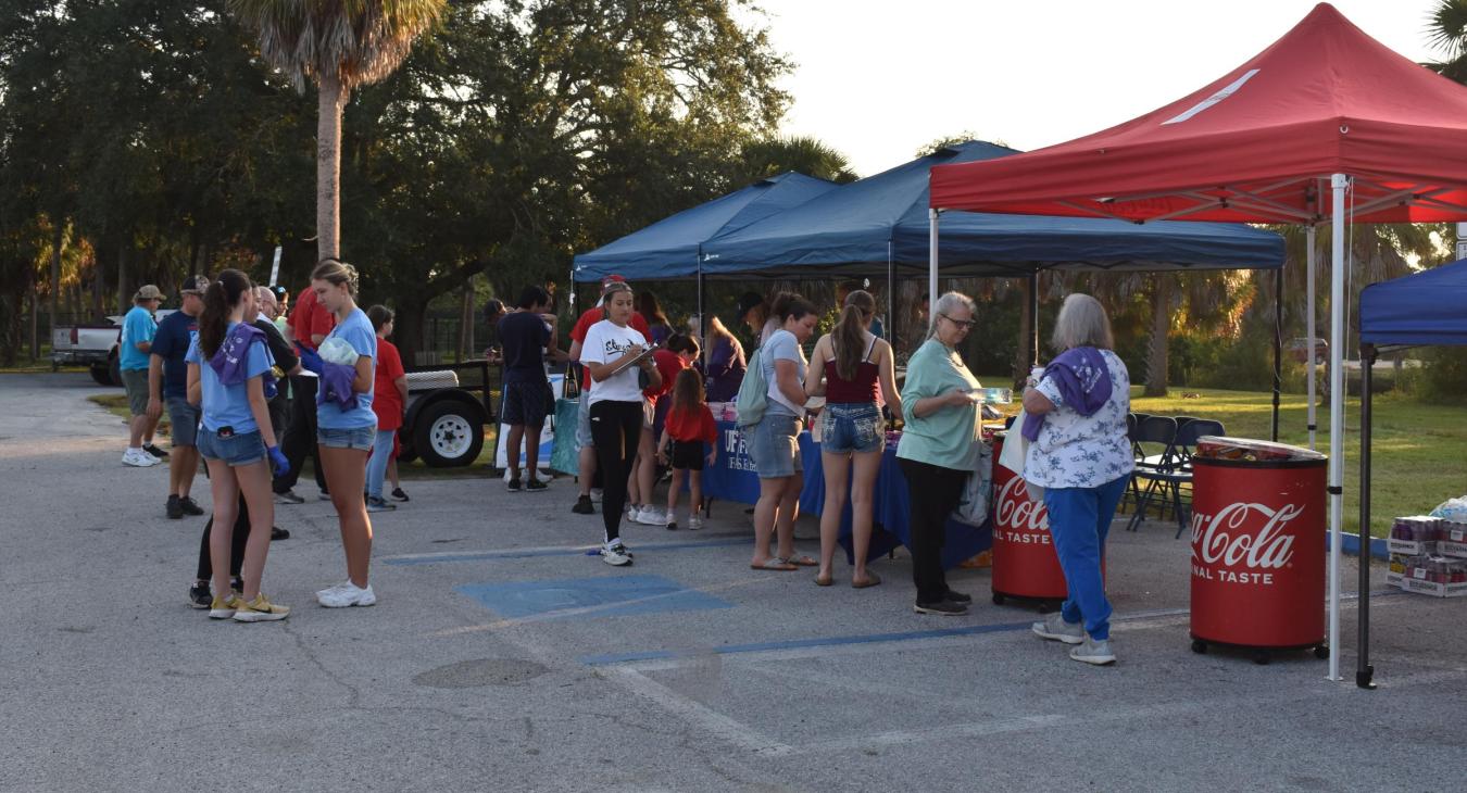 WREC Participates in 40th Annual International Coastal Cleanup