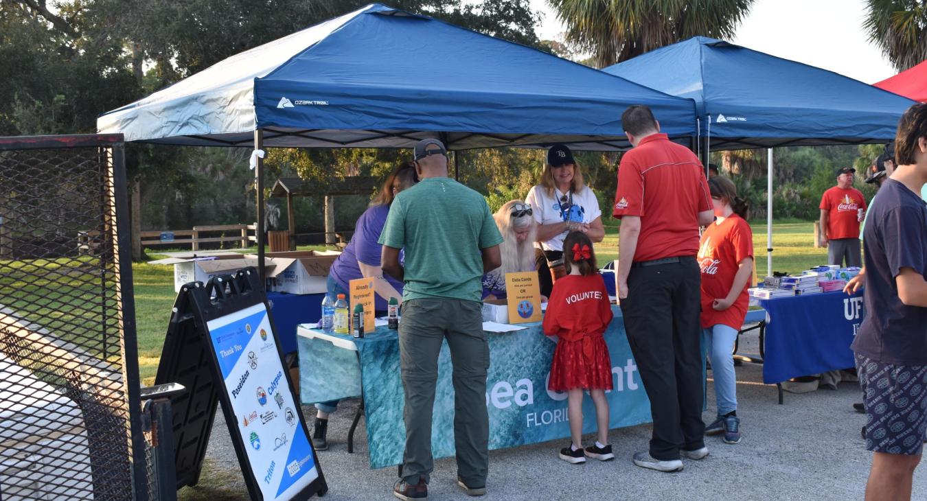 WREC Participates in 40th Annual International Coastal Cleanup