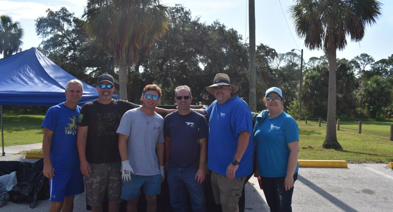 WREC Participates in 40th Annual International Coastal Cleanup