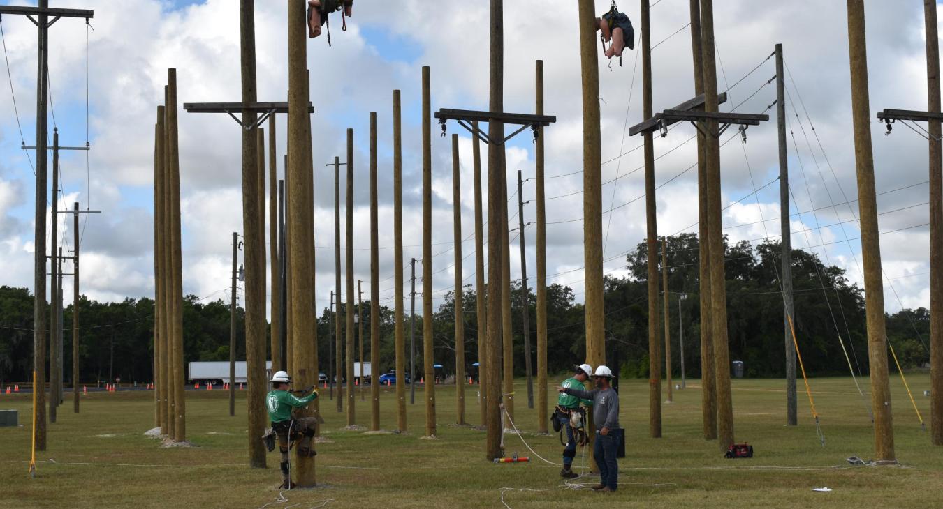 WREC Attends Lake Sumter State College Lineman Graduation