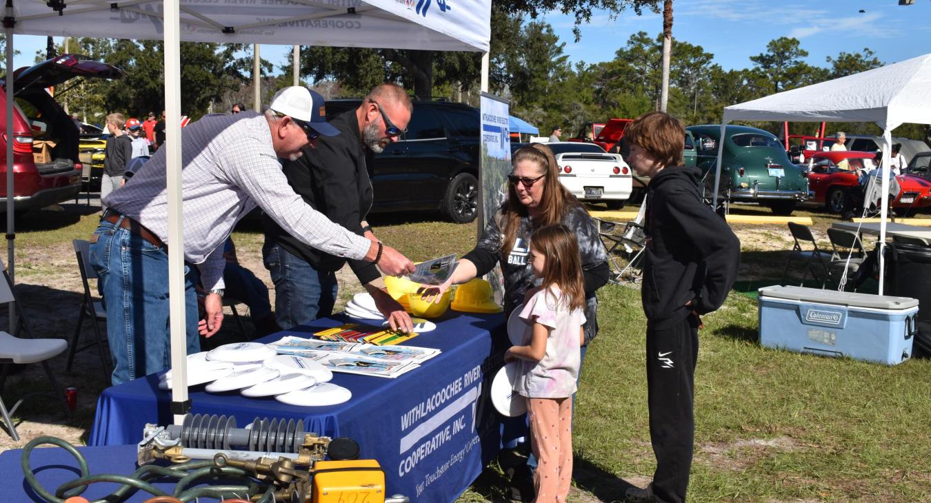 WREC Participates in 1st Annual Pasco Appreciation Day Car Show