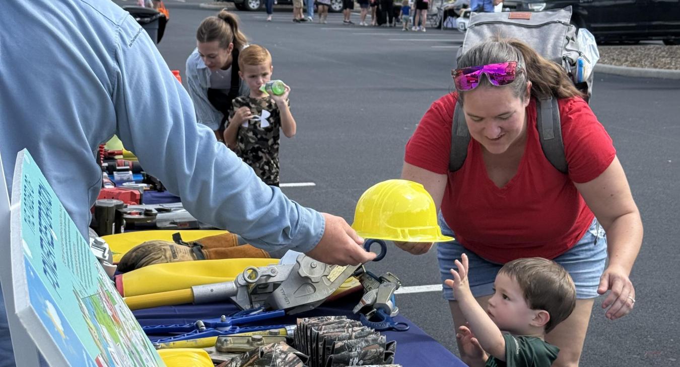 WREC Participates in Citrus County All-Hazards Expo