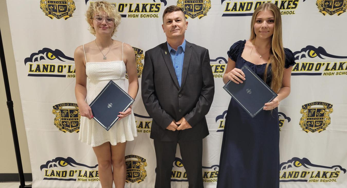 WREC Scholarships Awarded at Land O' Lakes High School
