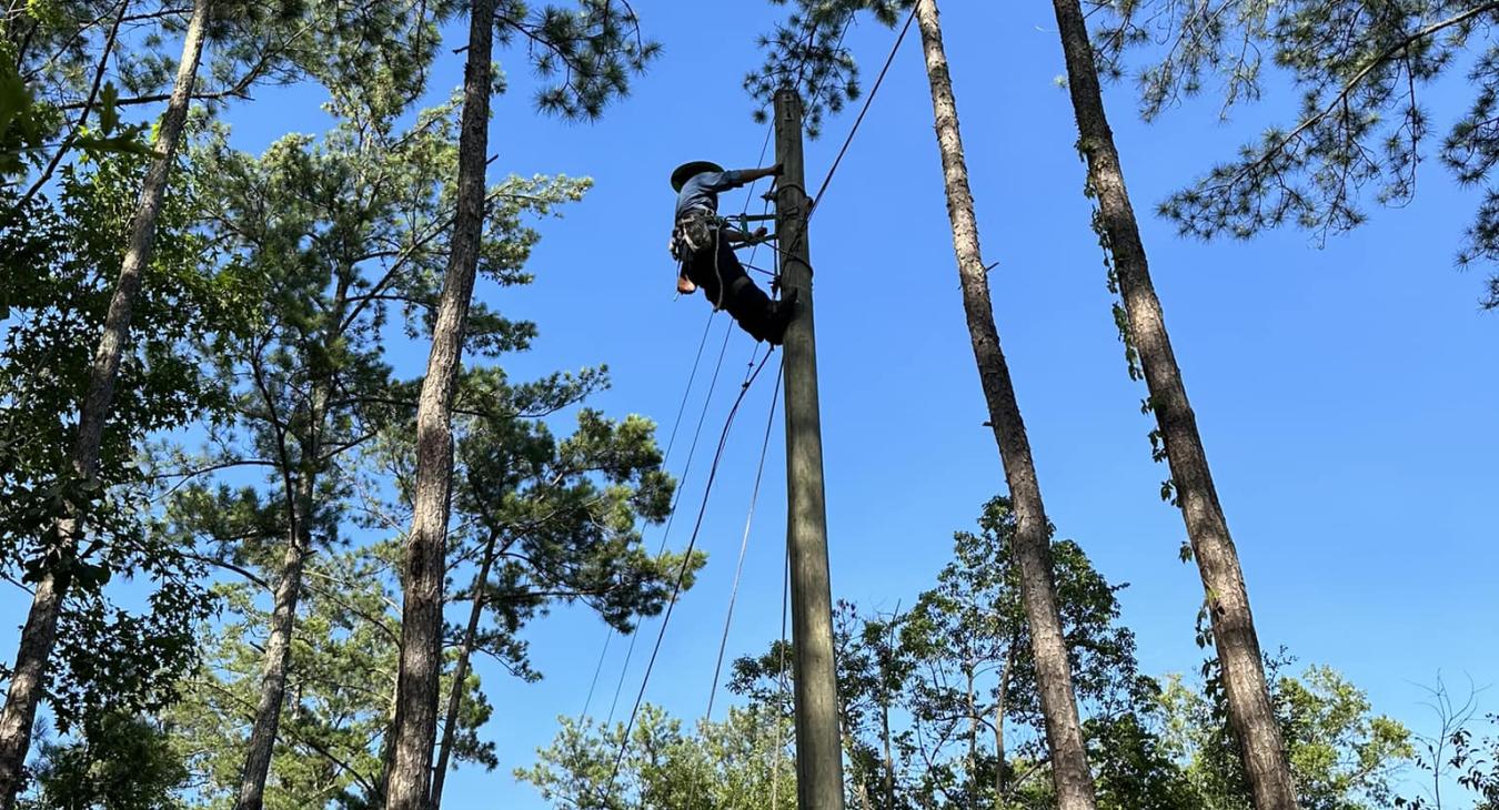 WREC Sends Crews To The Panhandle